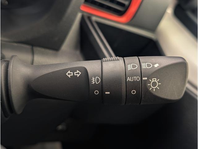 ハイゼットトラック ジャンボエクストラ　４ＷＤ／ＣＶＴ／純正９型ディスプレイオーディオ／レザー調シートカバー／ナビ連動ドラレコ／Ｂｌｕｅｔｏｏｔｈ／バックカメラ／スマートアシスト／コーナーセンサ／ＬＥＤヘッド・フォグ／禁煙／ＵＳＢ／ＨＤＭＩ（12枚目）