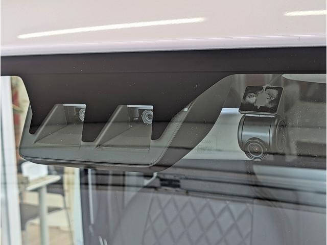 ハイゼットトラック ジャンボエクストラ　４ＷＤ／ＣＶＴ／純正９型ディスプレイオーディオ／レザー調シートカバー／ナビ連動ドラレコ／Ｂｌｕｅｔｏｏｔｈ／バックカメラ／スマートアシスト／コーナーセンサ／ＬＥＤヘッド・フォグ／禁煙／ＵＳＢ／ＨＤＭＩ（14枚目）