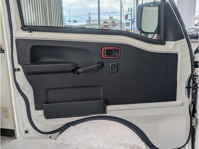 ハイゼットトラック ジャンボエクストラ　４ＷＤ／ＣＶＴ／純正９型ディスプレイオーディオ／レザー調シートカバー／ナビ連動ドラレコ／Ｂｌｕｅｔｏｏｔｈ／バックカメラ／スマートアシスト／コーナーセンサ／ＬＥＤヘッド・フォグ／禁煙／ＵＳＢ／ＨＤＭＩ（41枚目）