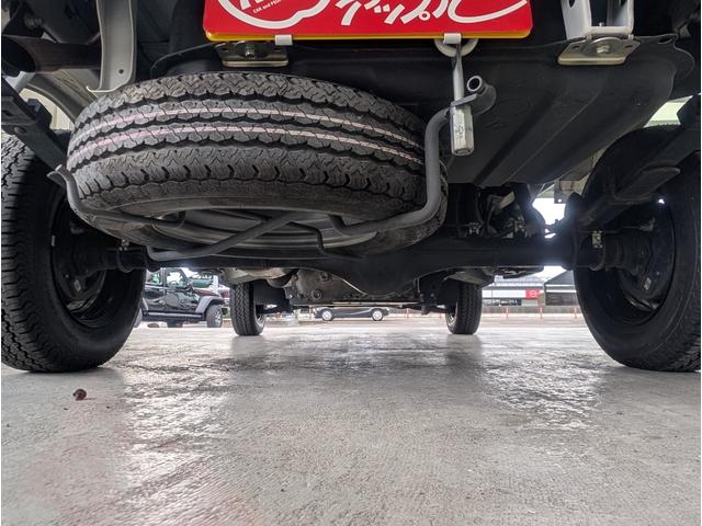 ハイゼットトラック ジャンボエクストラ　４ＷＤ／ＣＶＴ／純正９型ディスプレイオーディオ／レザー調シートカバー／ナビ連動ドラレコ／Ｂｌｕｅｔｏｏｔｈ／バックカメラ／スマートアシスト／コーナーセンサ／ＬＥＤヘッド・フォグ／禁煙／ＵＳＢ／ＨＤＭＩ（55枚目）