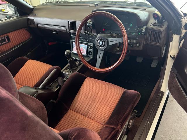 セリカＸＸ ＧＴ　自社買取車／同色全塗装済み／フルセグナビ／２０２２年製タイヤ／バックカメラ／ナルディステアリング／レーダー付きミラー／水温計／ＥＴＣ／各純正部品積み込み（2枚目）