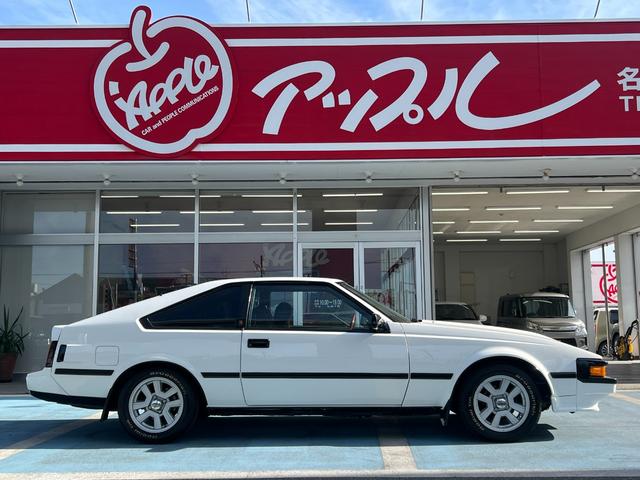 セリカＸＸ ＧＴ　自社買取車／同色全塗装済み／フルセグナビ／２０２２年製タイヤ／バックカメラ／ナルディステアリング／レーダー付きミラー／水温計／ＥＴＣ／各純正部品積み込み（6枚目）