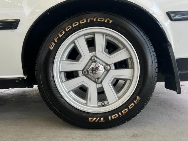 セリカＸＸ ＧＴ　自社買取車／同色全塗装済み／フルセグナビ／２０２２年製タイヤ／バックカメラ／ナルディステアリング／レーダー付きミラー／水温計／ＥＴＣ／各純正部品積み込み（51枚目）