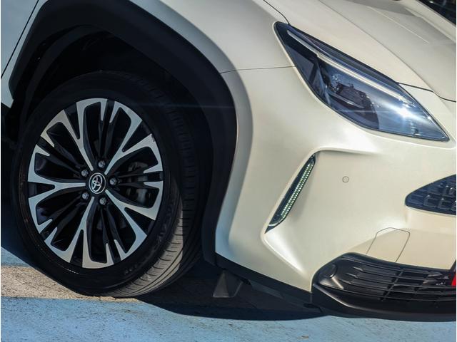 ヤリスクロス ハイブリッドＺ　純正ナビ／全方位モニター／追従レーダークルーズ／ブラインドスポットモニター／運転席パワーシート／前席シートヒーター／ハンドルヒーター／ハーフレザーシート／ＬＥＤヘッドライト／ＥＴＣ／１オーナー／禁煙車（22枚目）