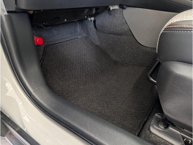 ヤリスクロス ハイブリッドＺ　純正ナビ／全方位モニター／追従レーダークルーズ／ブラインドスポットモニター／運転席パワーシート／前席シートヒーター／ハンドルヒーター／ハーフレザーシート／ＬＥＤヘッドライト／ＥＴＣ／１オーナー／禁煙車（37枚目）