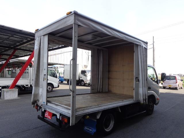 積載1.35トン カーテン車(7枚目)