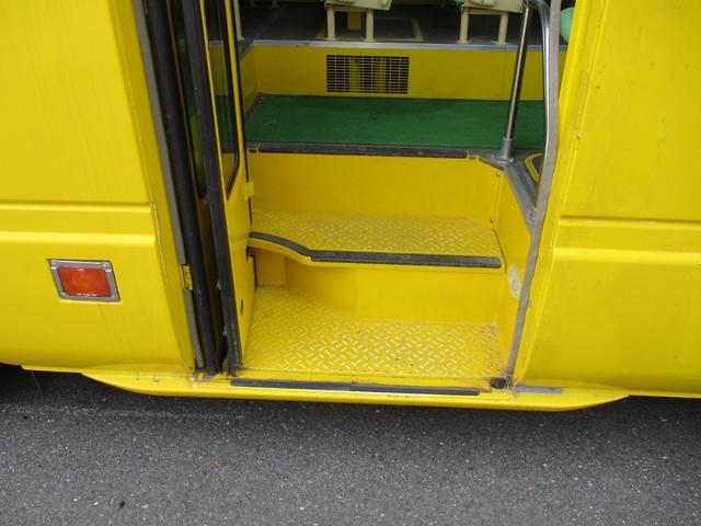 シビリアンバス 　幼児バス　ロング　３＋５１／１．５人乗り（9枚目）