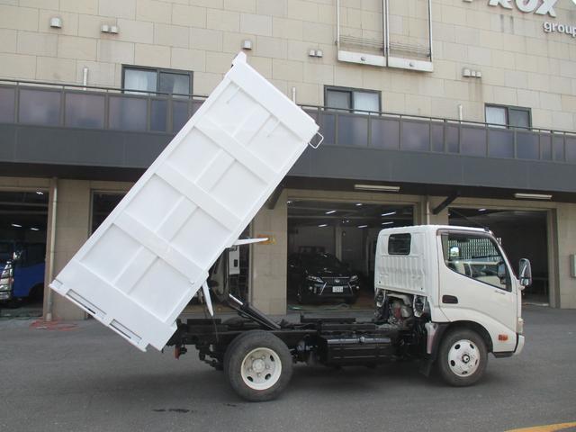 日野 デュトロ