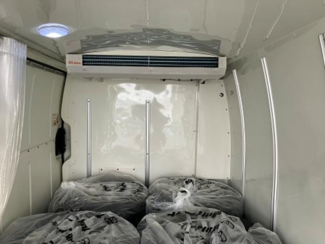 ハイエースバン 4WD 1トン 中温冷凍バン(13枚目)