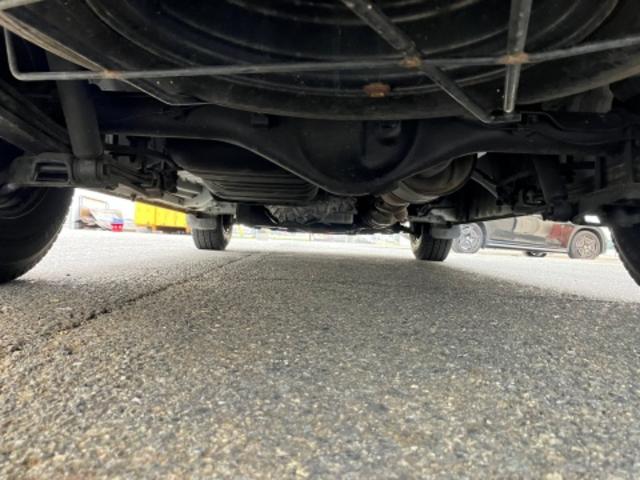 ハイエースバン 4WD 1トン 中温冷凍バン(22枚目)