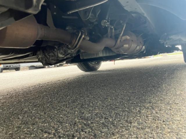 ハイエースバン 4WD 1トン 中温冷凍バン(23枚目)