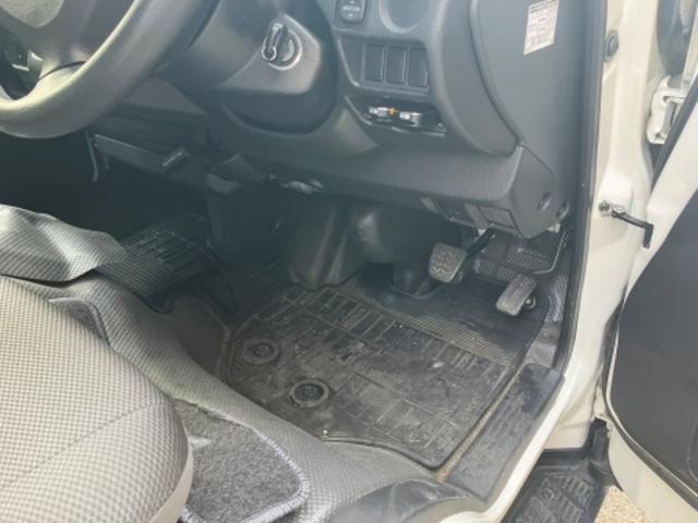 ハイエースバン 4WD 1トン 中温冷凍バン(46枚目)