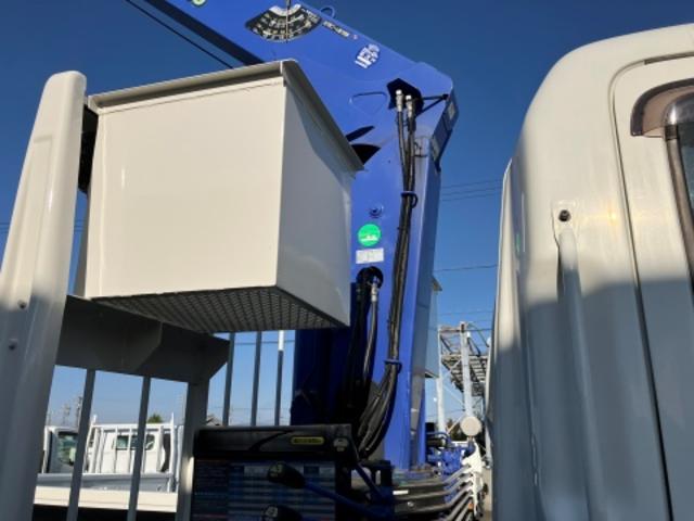 ヒノレンジャー 　Ｗキャブ　２．３トン　４段クレーン（18枚目）