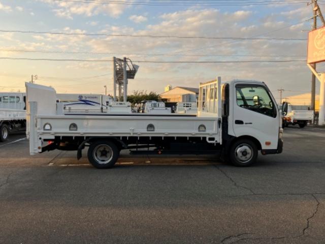 デュトロ 2トン ワイドロング 垂直パワーゲート(8枚目)