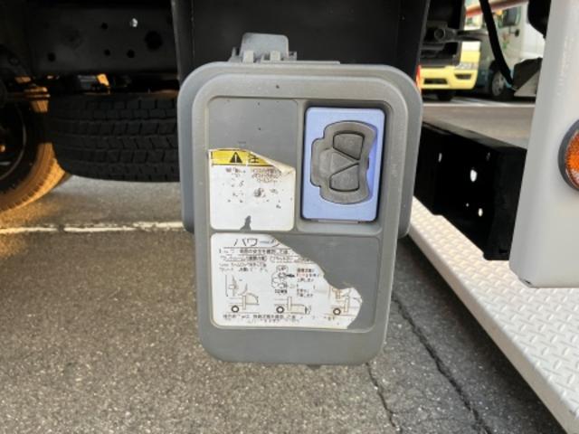 デュトロ 2トン ワイドロング 垂直パワーゲート(11枚目)