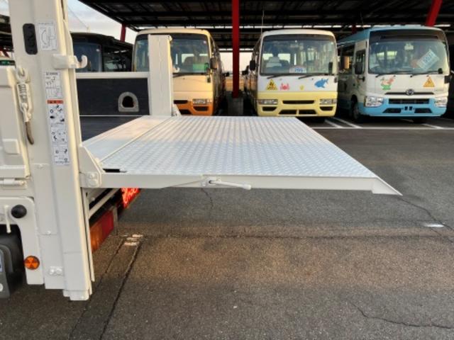 デュトロ 2トン ワイドロング 垂直パワーゲート(15枚目)