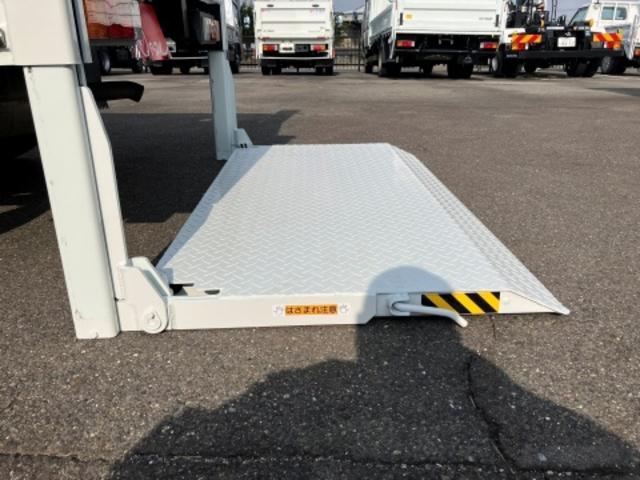 キャンター 2トン 垂直パワーゲート(12枚目)