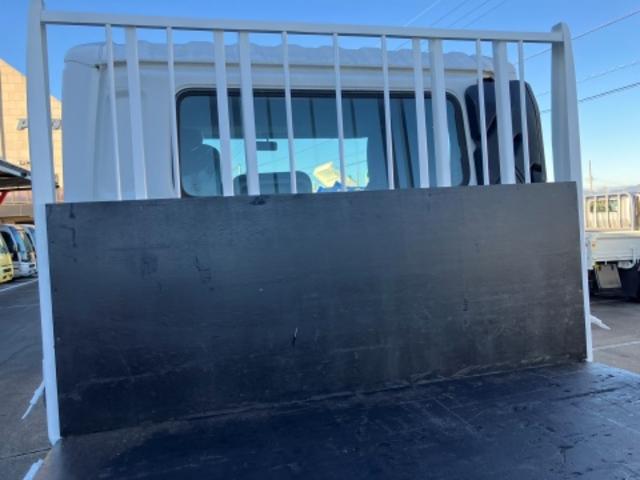 コンドル 3.8トン ベッド付き(12枚目)