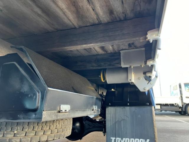 コンドル 3.8トン ベッド付き(18枚目)