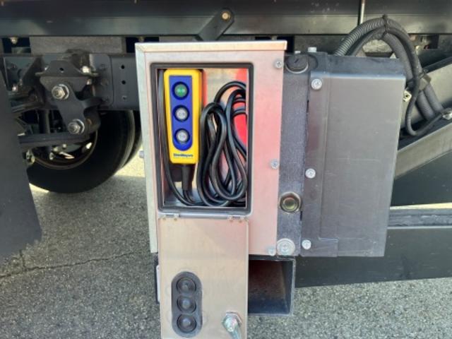 キャンター 3.4トン 4段クレーン ラジコン PG(23枚目)