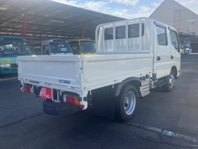 デュトロ Wキャブ 2トン(3枚目)