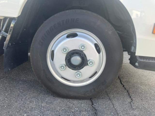 デュトロ Wキャブ 2トン(24枚目)