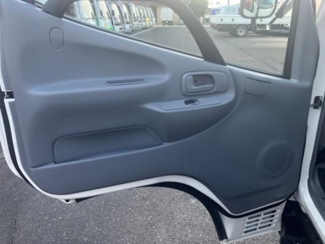 デュトロ Wキャブ 2トン(47枚目)