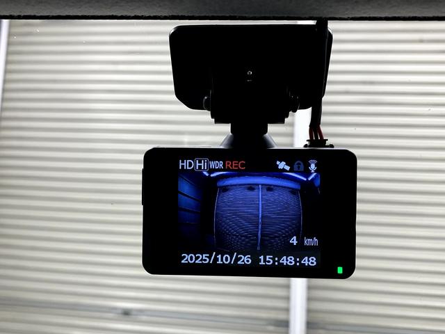 ルーミー カスタムG S モデリスタエアロ・ALPIN9インチナビ・TV・バックモニター・クルーズコントロール・フロント席シートヒーター・スマートキー2個・両側パワースライドドア・ETC・スマートアシスト・純正14インチAW(17枚目)