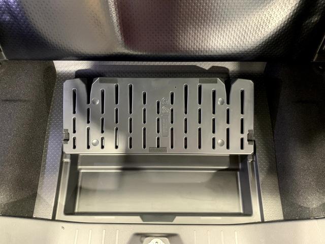 ルーミー カスタムG S モデリスタエアロ・ALPIN9インチナビ・TV・バックモニター・クルーズコントロール・フロント席シートヒーター・スマートキー2個・両側パワースライドドア・ETC・スマートアシスト・純正14インチAW(30枚目)