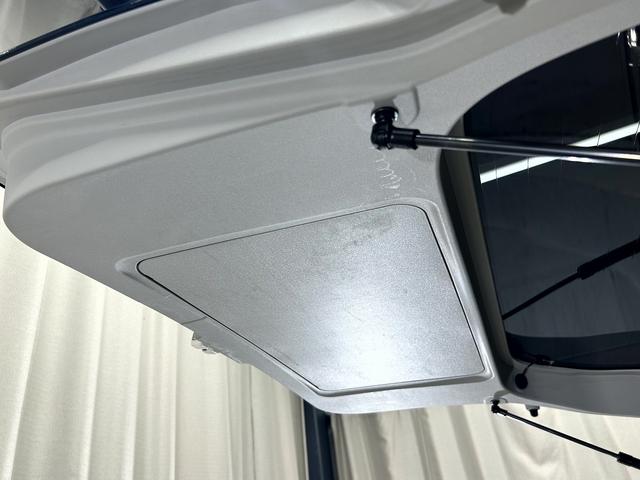 ムーヴ カスタム　ＲＳ　ハイパーリミテッドＳＡＩＩＩ　カスタム　ＲＳ　ハイパーＳＡＩＩＩ・ターボ・スマートアシスト・車検令和９根９月・全方位モニター・ナビ・ＴＶ・Ｂｌｕｅｔｏｏｔｈ・スマートキー・ステアリングスイッチ・オートエアコン・オートライト・（17枚目）