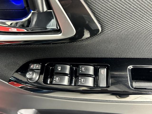 ムーヴ カスタム　ＲＳ　ハイパーリミテッドＳＡＩＩＩ　カスタム　ＲＳ　ハイパーＳＡＩＩＩ・ターボ・スマートアシスト・車検令和９根９月・全方位モニター・ナビ・ＴＶ・Ｂｌｕｅｔｏｏｔｈ・スマートキー・ステアリングスイッチ・オートエアコン・オートライト・（31枚目）