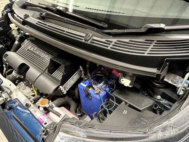 ムーヴ カスタム　ＲＳ　ハイパーリミテッドＳＡＩＩＩ　カスタム　ＲＳ　ハイパーＳＡＩＩＩ・ターボ・スマートアシスト・車検令和９根９月・全方位モニター・ナビ・ＴＶ・Ｂｌｕｅｔｏｏｔｈ・スマートキー・ステアリングスイッチ・オートエアコン・オートライト・（40枚目）