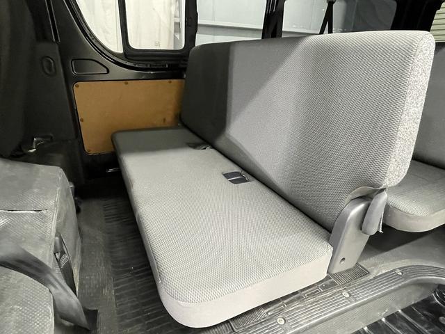 ハイエースバン (16枚目)