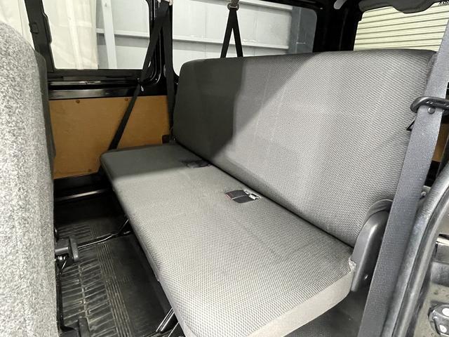 ハイエースバン (17枚目)