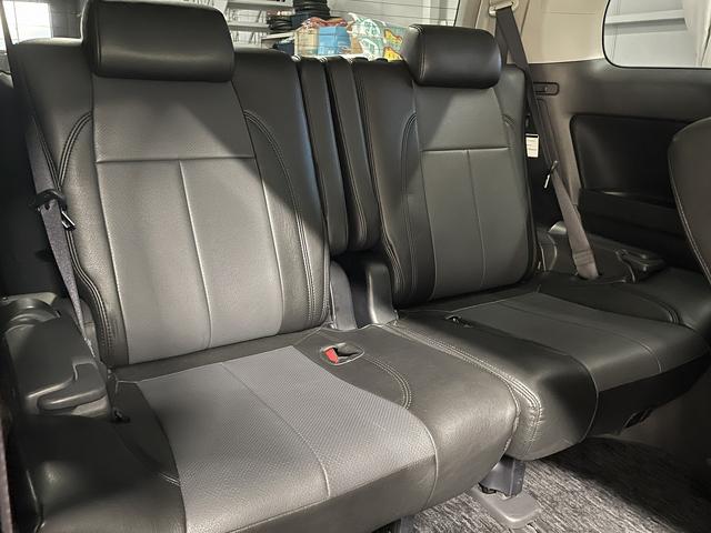 アルファード ２４０Ｓ　ドライブレコーダー　ＥＴＣ　バックカメラ　ＴＶ　クリアランスソナー　両側電動スライドドア　ＨＩＤ　スマートキー　後席モニター　３列シート　ＣＶＴ　アルミホイール　ミュージックプレイヤー接続可（18枚目）