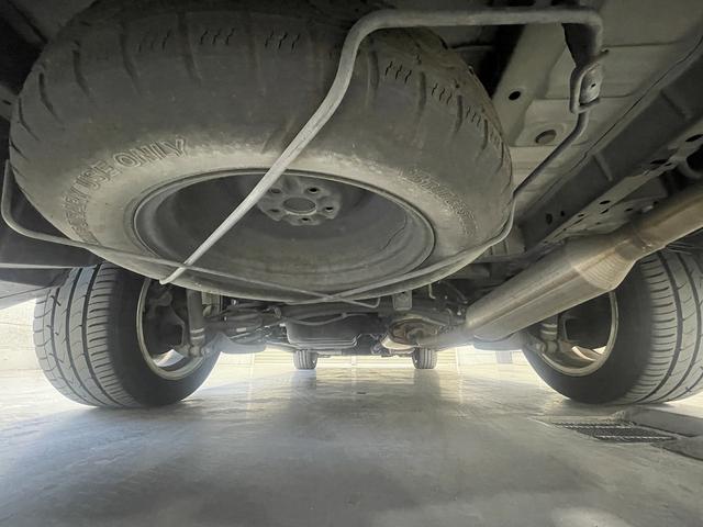 アルファード ２４０Ｓ　ドライブレコーダー　ＥＴＣ　バックカメラ　ＴＶ　クリアランスソナー　両側電動スライドドア　ＨＩＤ　スマートキー　後席モニター　３列シート　ＣＶＴ　アルミホイール　ミュージックプレイヤー接続可（41枚目）