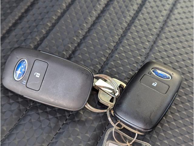 【アクセスキー】ポケットからキーを出さずに解錠・施錠ができ、とても便利です。