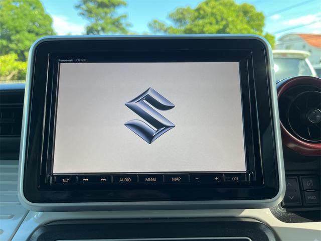 ８インチ大型モニター