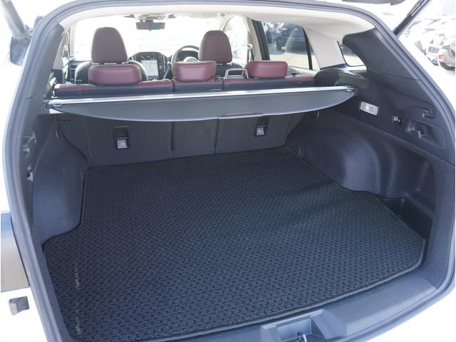 【カーゴルーム】大きな荷物の積み降ろしもスムーズにできる広い開口部と十分な容量。使い勝手を高める便利な機能も備えているので、目的に合わせていろいろな使い方ができます。