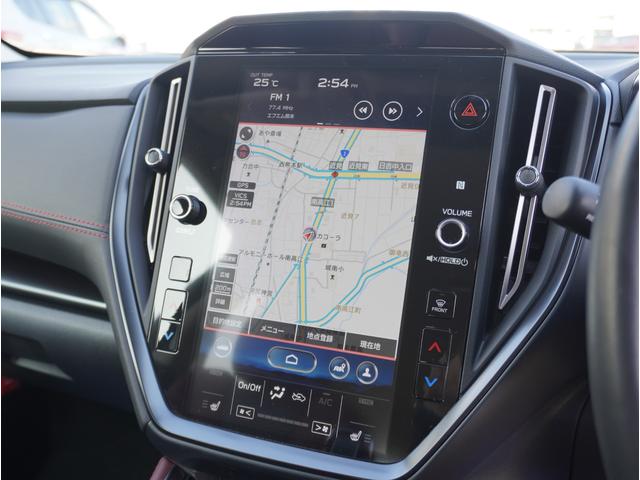 【センターインフォメーションディスプレイ＆インフォテインメントシステム】Ａｐｐｌｅ　ＣａｒＰｌａｙとＡｎｄｒｏｉｄ　Ａｕｔｏ？にも対応。お気に入りのオーディオアプリで音楽を聴くなど愉しめます。