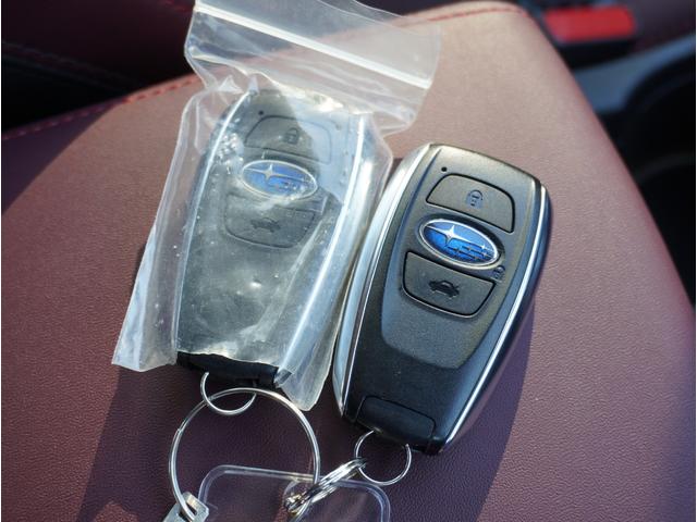 【アクセスキー】ポケットからキーを出さずに解錠・施錠ができ、とても便利です。