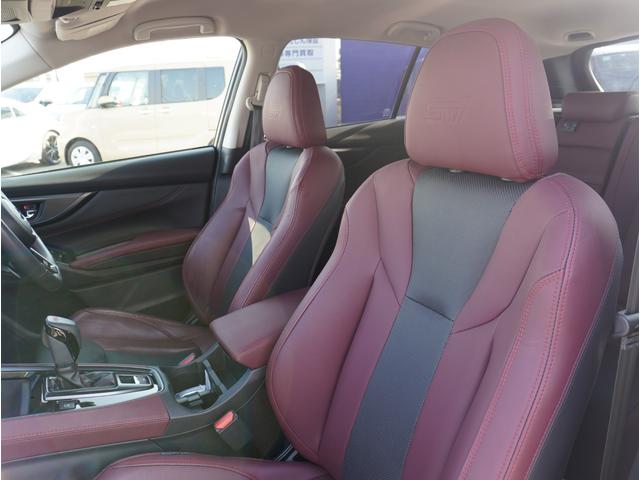 【運転席シート】へたりがちな運転席も大きなへたりがなく、綺麗な状態です。