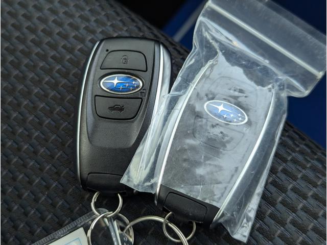 【アクセスキー】ポケットからキーを出さずに解錠・施錠ができ、とても便利です。