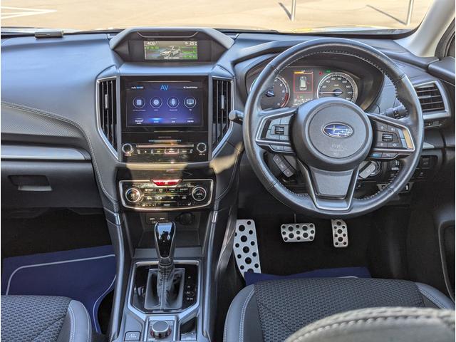 独自の厳しい基準を設けた「まごころクリーニング」を全車に実施。細かい汚れやニオイもケアした高品質なクルマをご提供します。※車両の仕様、状態によりクリーニング内容が異なる場合があります。