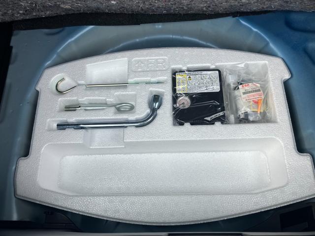 スイフトスポーツ スポーツ　２ＷＤ　６速ＭＴ　２ＷＤ　６速ＭＴ（33枚目）