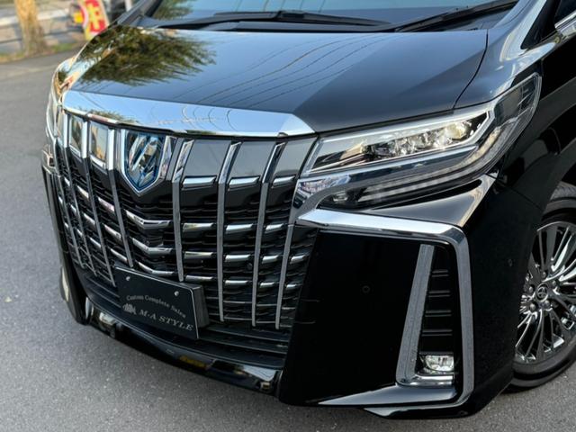 アルファードハイブリッド ・スペーシャスラウンジ 2.5☆4WD☆最終特別仕様 ☆100台限定車☆4人乗り☆ラグジュアリー仕様☆黒革リラクゼーション・マッサージシート☆冷蔵庫☆サンルーフ☆JBLサウンド☆ナビ・フルセグTV・ETC☆全方位カメラ☆デジタルインナーミラー☆(7枚目)