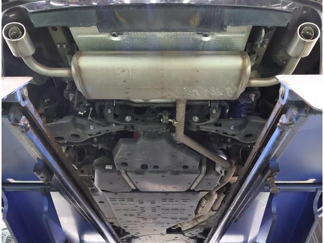 RAV4 PHV ブラックトーン LEDランプ サンルーフ 100V電源 4WD ETC パワーシート 盗難防止装置 ドラレコ ミュージックプレイヤー接続可 バックカメラ クルーズコントロール ABS キーレス メモリーナビ 記録簿(24枚目)