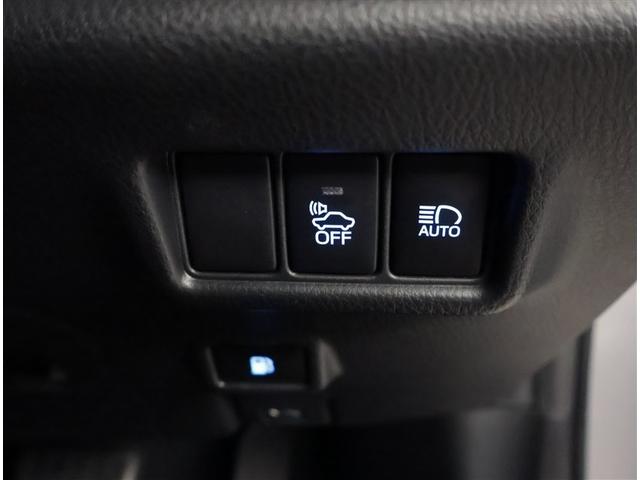 Ｃ－ＨＲ Ｇ　ＬＥＤエディション　整備記録簿　プリクラッシュセーフティー　横滑り防止機能　Ｂカメ　地デジ　ＬＥＤヘッドライト　ドラレコ付き　盗難防止装置　ＡＡＣ　スマートキー　ＤＶＤ再生可　デュアルエアバッグ　キーフリー　ＡＢＳ（14枚目）