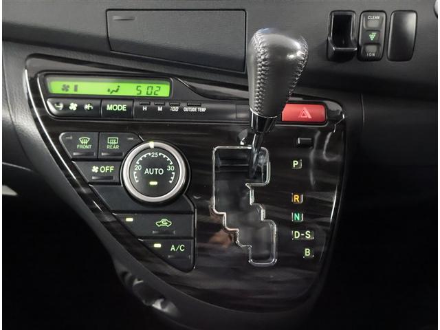 アイシス プラタナ Vセレクション ETC車載器 イモビ AAC Wエアバック スマキー 3列シート エアバッグ ウォークスルー パワーステアリング 記録簿 キーレス アルミ ナビ&TV ABS ワンセグTV パワーウインドウ Bカメ(11枚目)