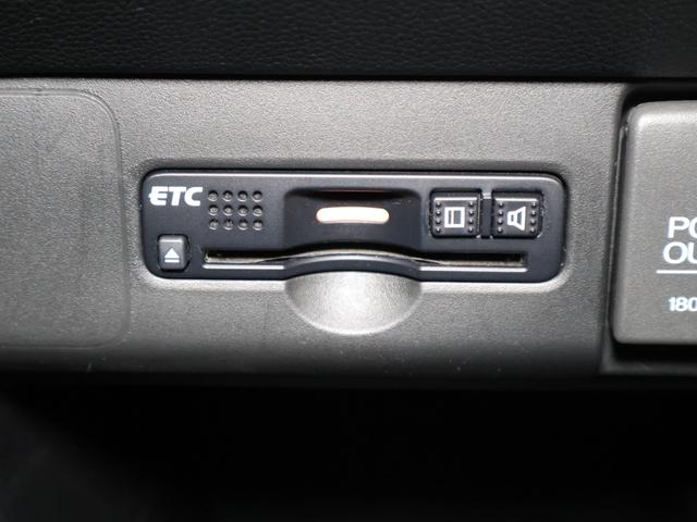 N-ONE プレミアムツアラー・ローダウン いまコレ+新品マット ターボ 1オーナー 地デジTV オートクルーズ サイドエアバッグ バックモニター VSA DVD再生 ドラレコ Sキー キーレス ABS ETC車載器 WSRS オートエアコン(11枚目)